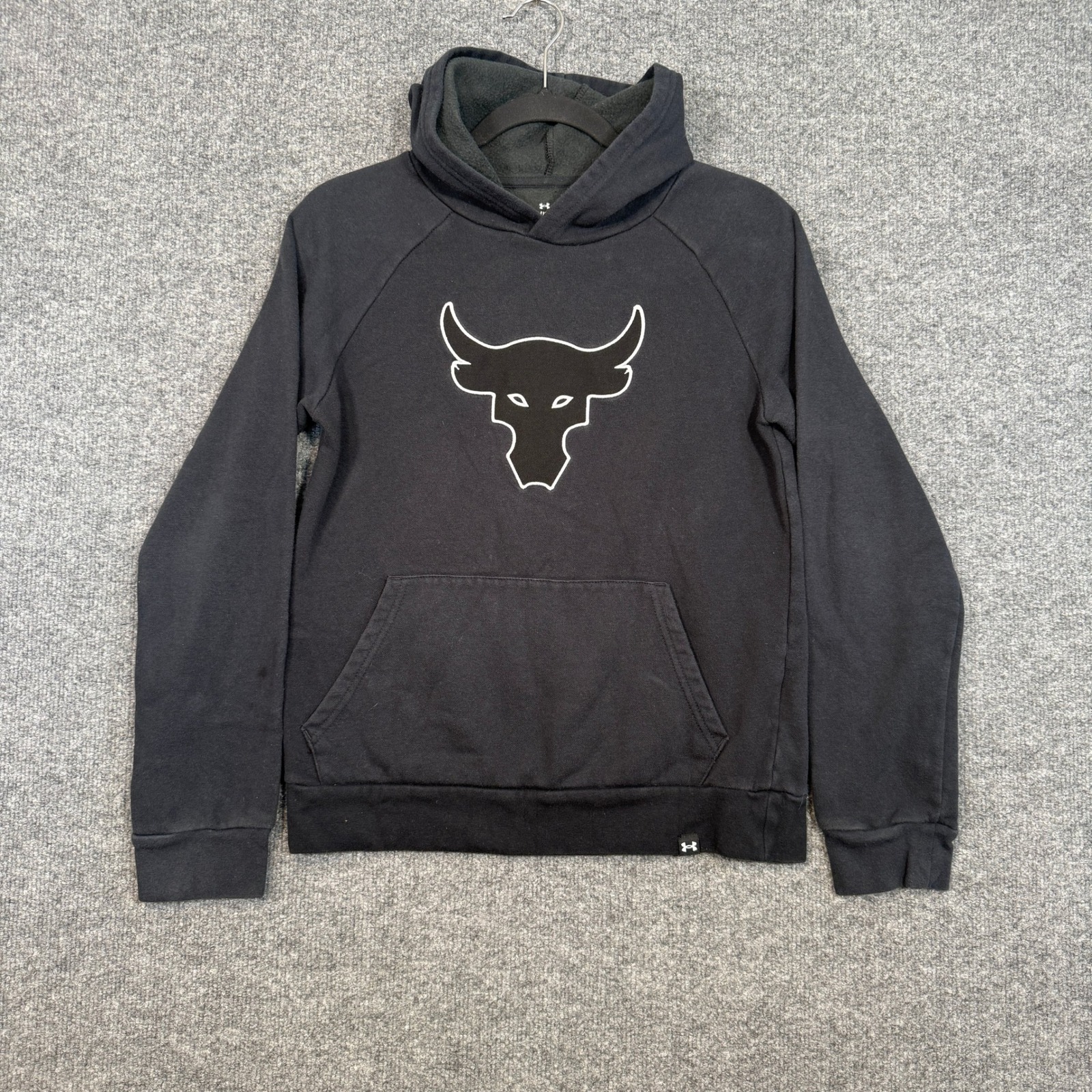 Under Armour Hoodie Youth Large Black Project Rock Bull Logo Pullover Sweatshirt